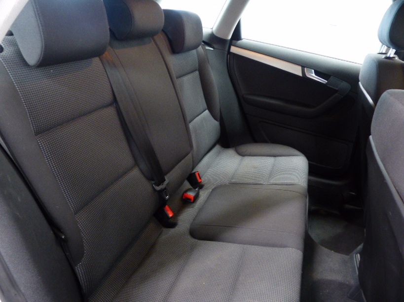 AUDI A3 SPORTBACK 2010 - Photo n°7