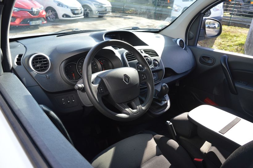 RENAULT KANGOO EXPRESS 2017 - Photo n°9