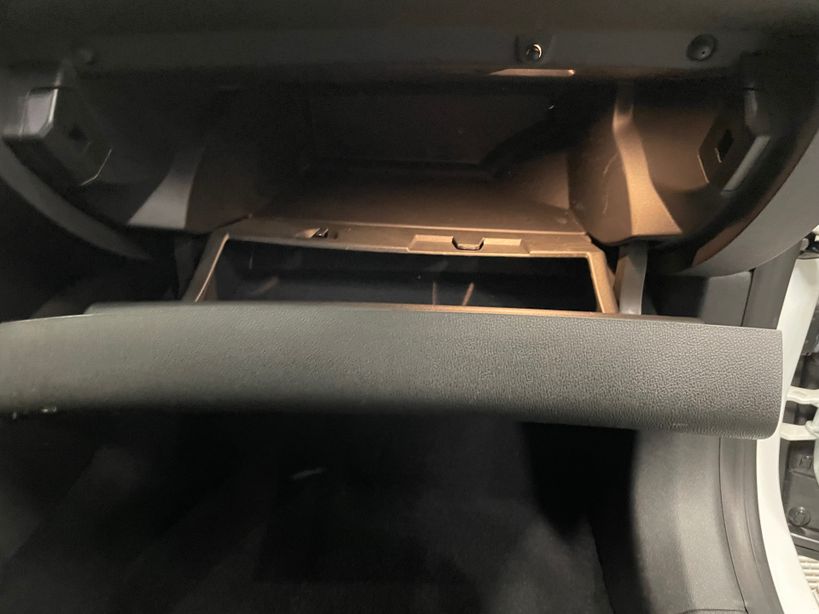 RENAULT MEGANE IV BERLINE 2022 - Photo n°31