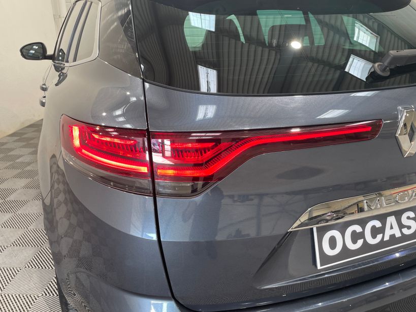 RENAULT MEGANE IV ESTATE 2023 - Photo n°8