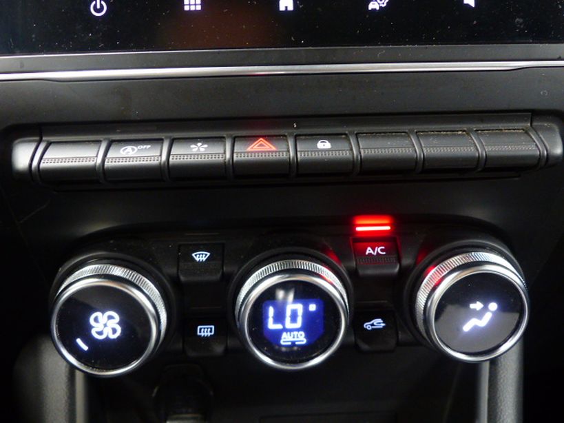 RENAULT CAPTUR 2021 - Photo n°19
