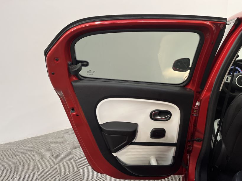 RENAULT TWINGO III 2021 - Photo n°34