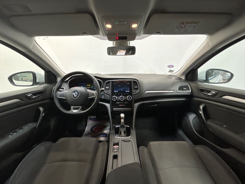 RENAULT MEGANE IV BERLINE 2023 - Photo n°29