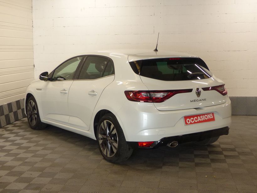 RENAULT MEGANE IV BERLINE 2021 - Photo n°5