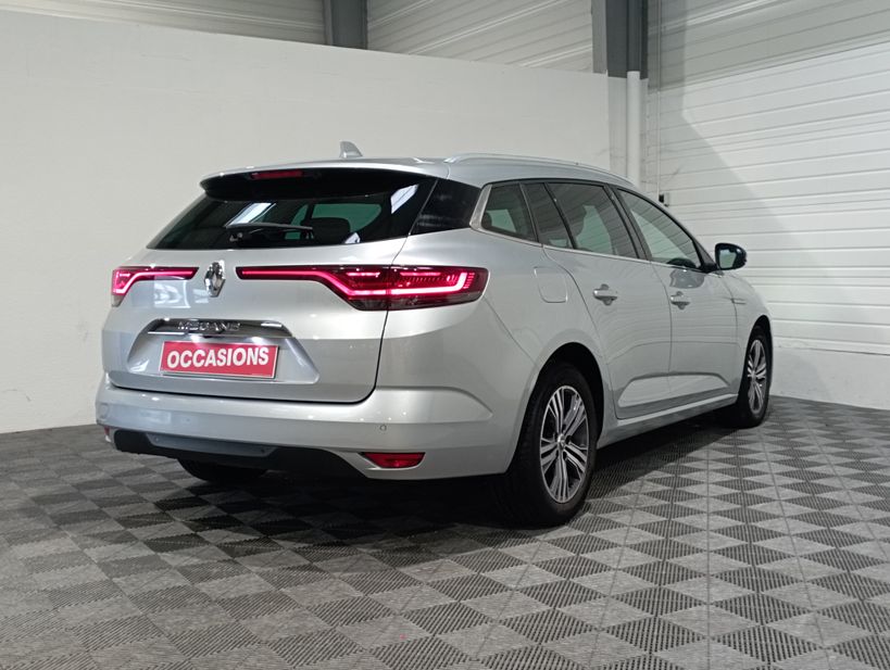 RENAULT MEGANE IV ESTATE 2022 - Photo n°6