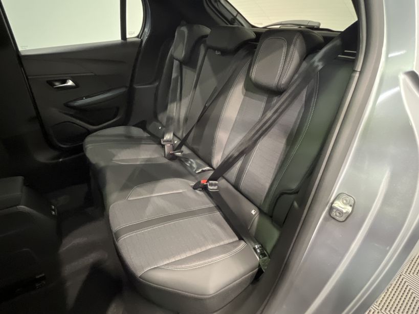 PEUGEOT 208 2023 - Photo n°10