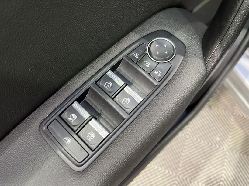RENAULT CAPTUR 2021 - Photo n°34