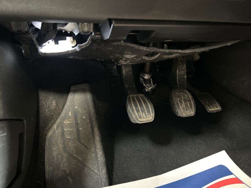 PEUGEOT 308 2023 - Photo n°2