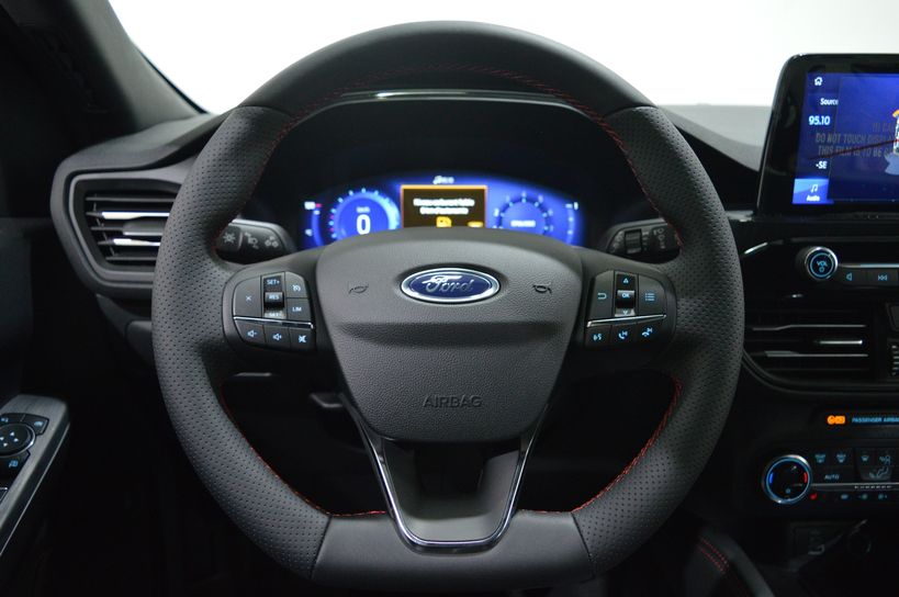 FORD KUGA 2022 - Photo n°24