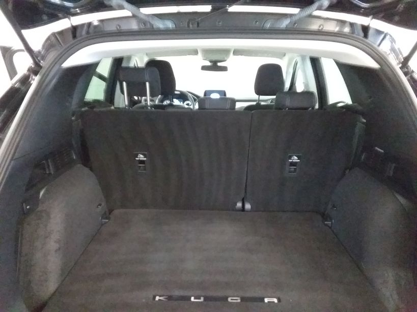 FORD KUGA 2021 - Photo n°3
