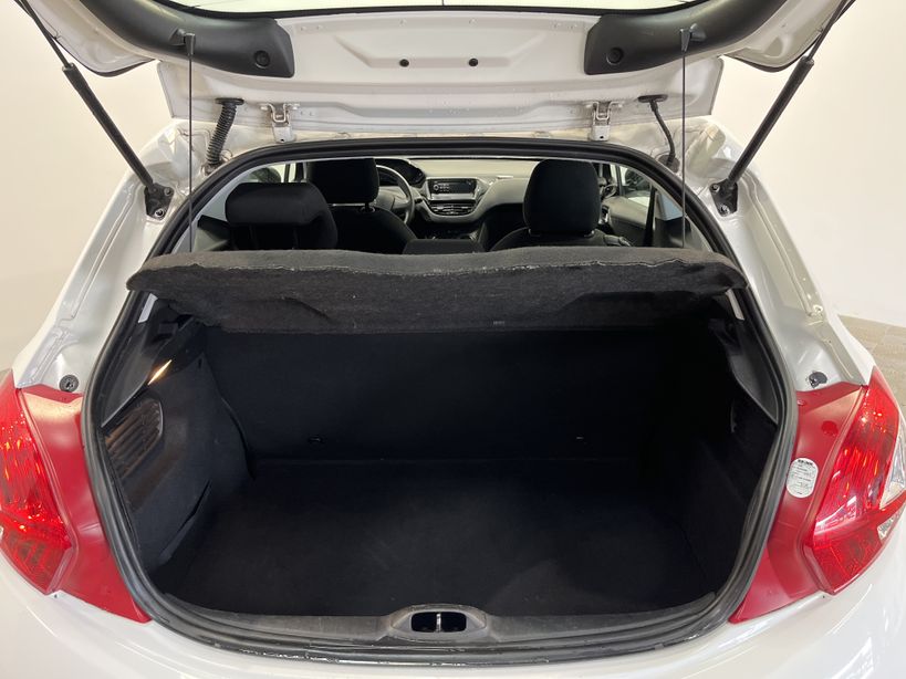 PEUGEOT 208 2013 - Photo n°30