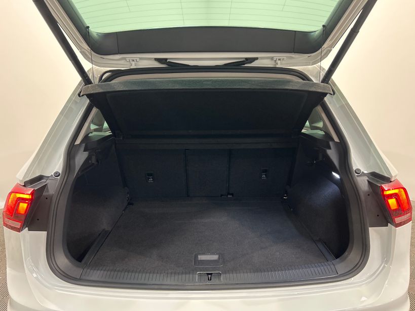 VOLKSWAGEN TIGUAN BUSINESS 2022 - Photo n°36
