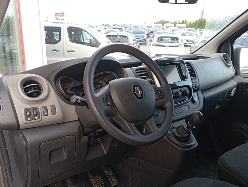 RENAULT TRAFIC COMBI 2017 - Photo n°5