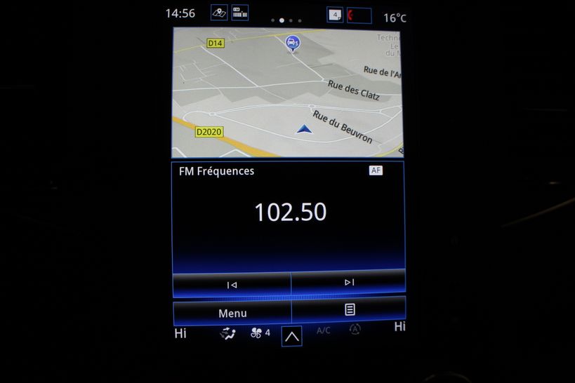 RENAULT MEGANE IV BERLINE 2020 - Photo n°15