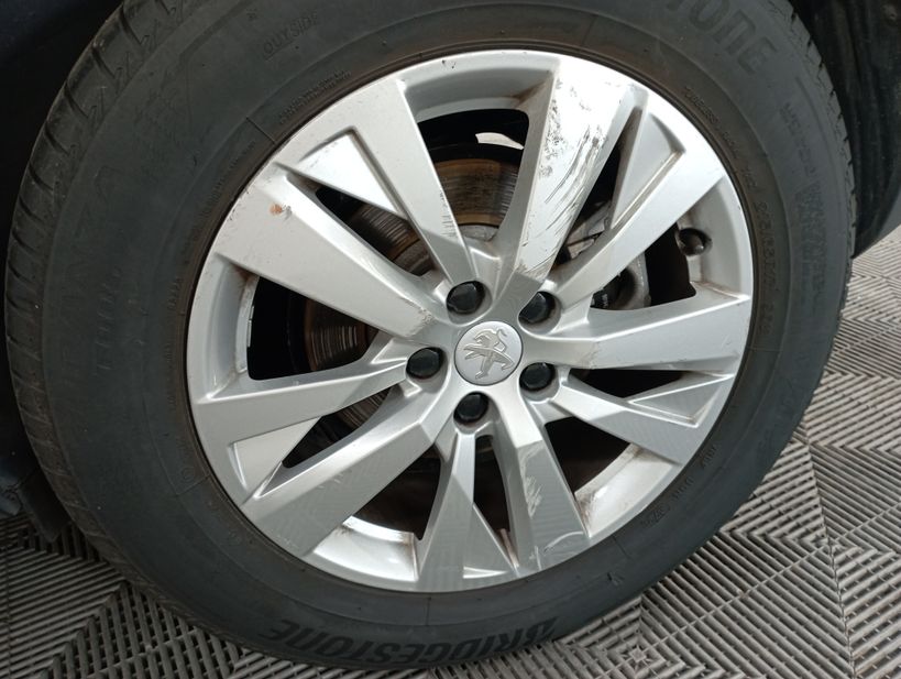 PEUGEOT 3008 BUSINESS 2019 - Photo n°12