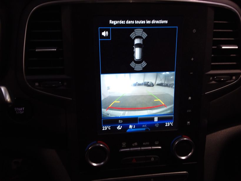 RENAULT MEGANE IV BERLINE BUSINESS 2018 - Photo n°10