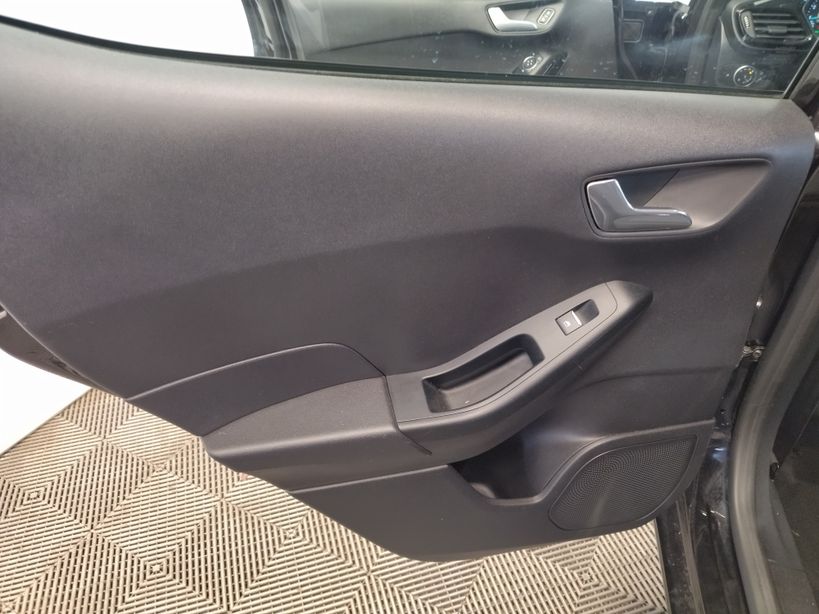 FORD FIESTA 2020 - Photo n°17