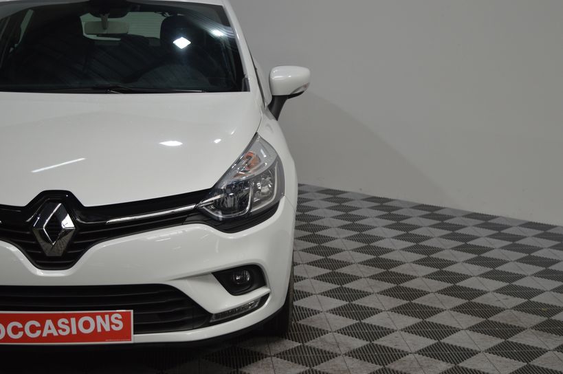 RENAULT CLIO IV 2019 - Photo n°32