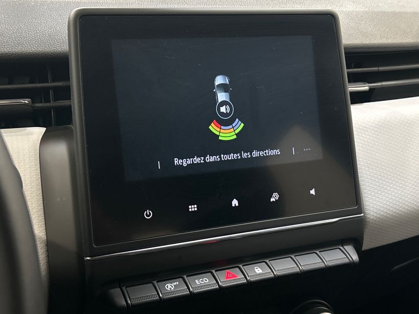 RENAULT CLIO V 2023 - Photo n°11