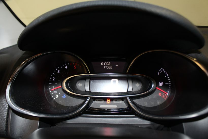 RENAULT CLIO IV BUSINESS 2018 - Photo n°24