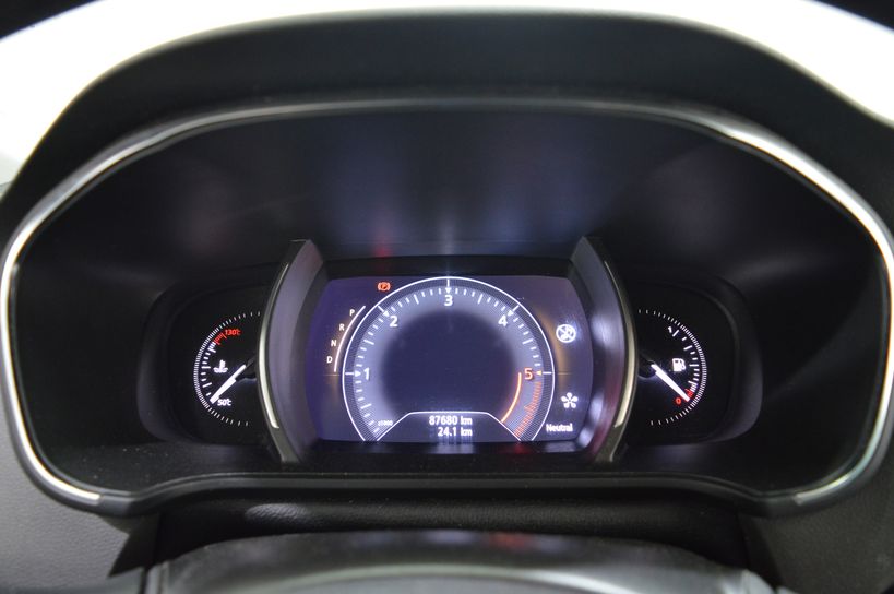RENAULT MEGANE IV BERLINE 2019 - Photo n°40