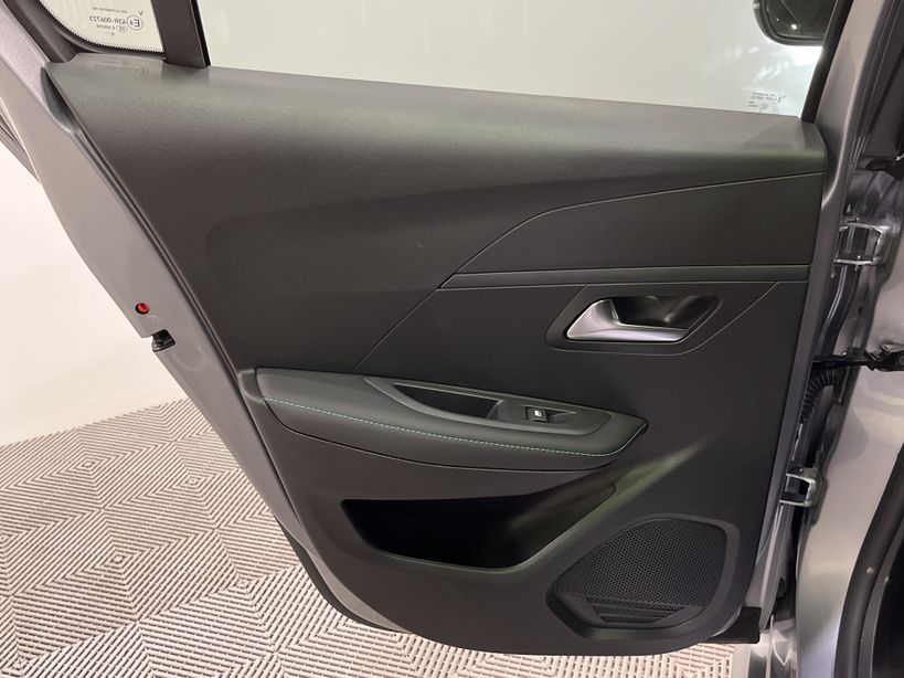 PEUGEOT 208 2023 - Photo n°34