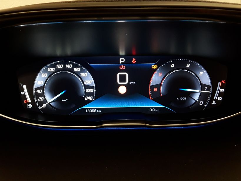 PEUGEOT 5008 BUSINESS 2020 - Photo n°14