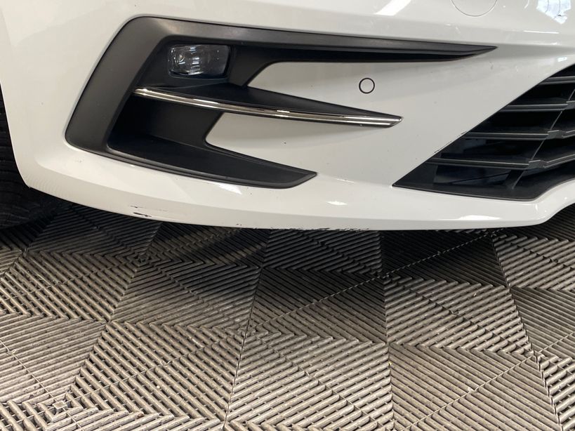 RENAULT MEGANE IV BERLINE 2021 - Photo n°4