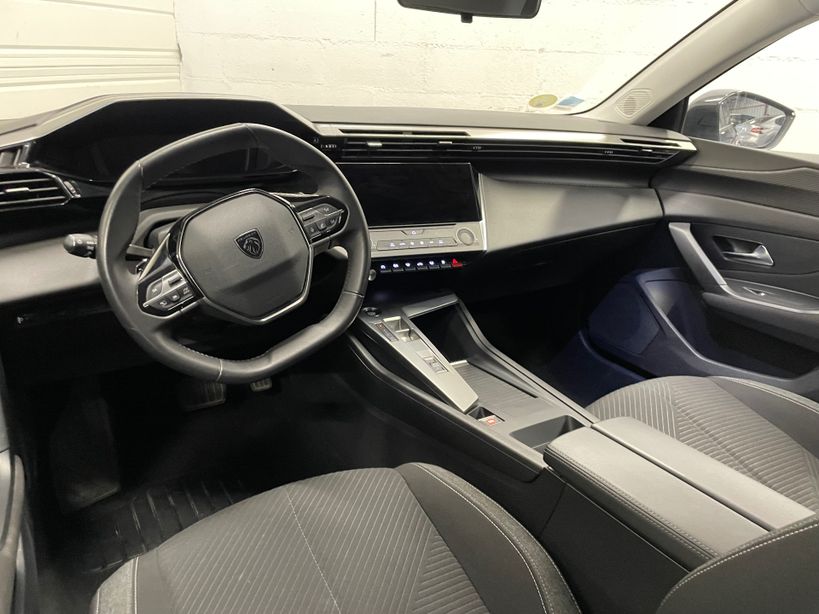 PEUGEOT 308 SW 2022 - Photo n°13