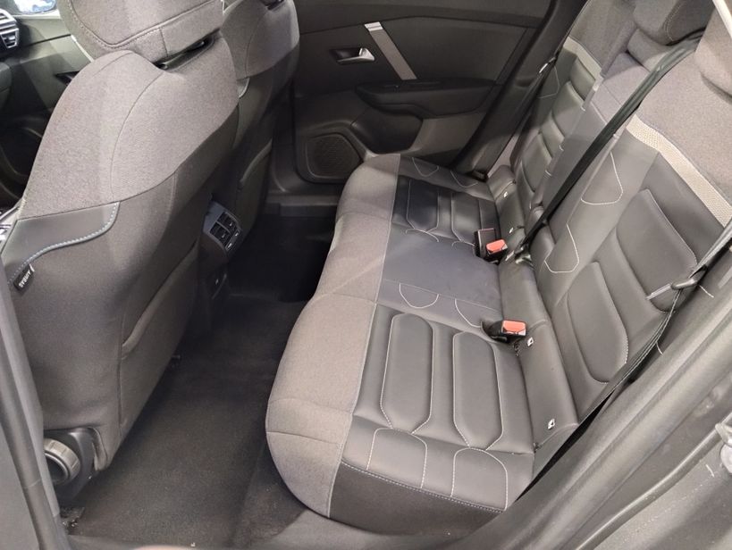 CITROEN C4 2023 - Photo n°9