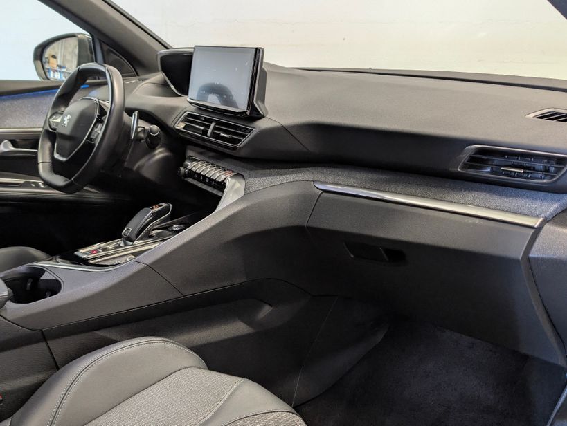PEUGEOT 5008 2023 - Photo n°20