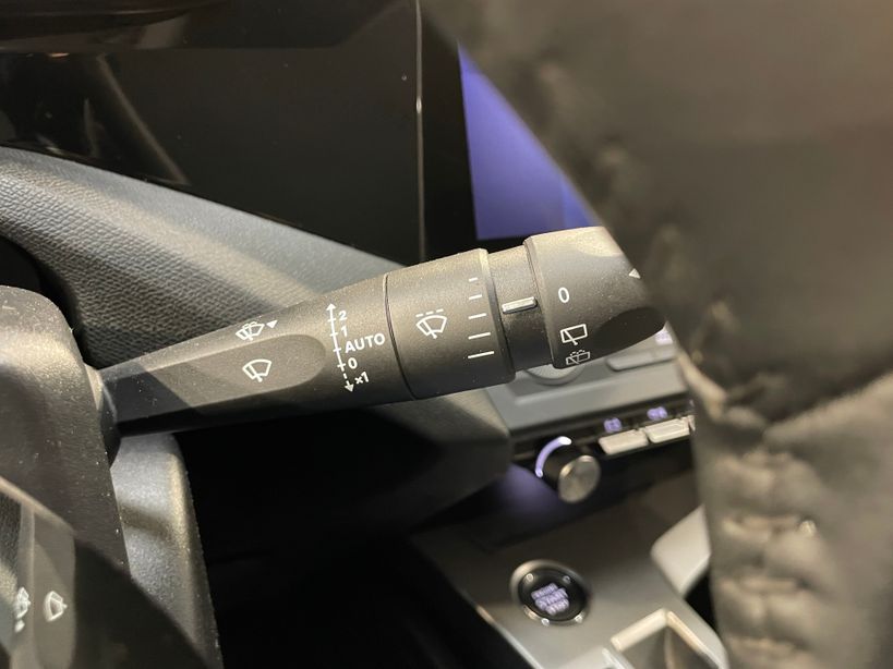 PEUGEOT 308 2022 - Photo n°32