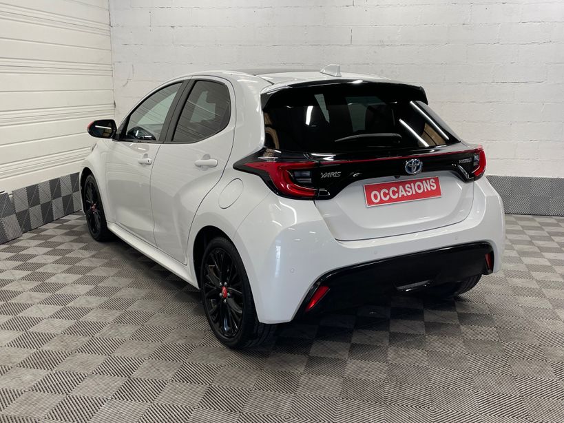 TOYOTA YARIS HYBRIDE MY20 2022 - Photo n°8