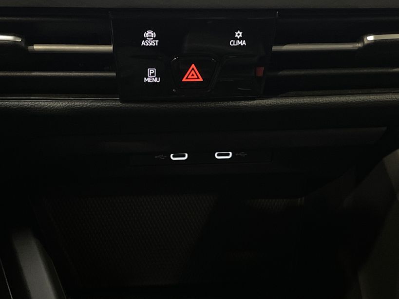 VOLKSWAGEN GOLF 2023 - Photo n°18