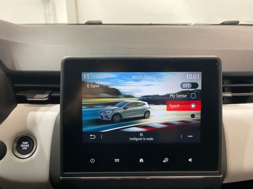 RENAULT CLIO V 2023 - Photo n°15