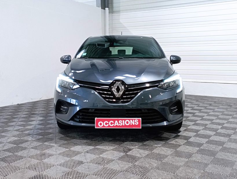 RENAULT CLIO V 2021 - Photo n°2