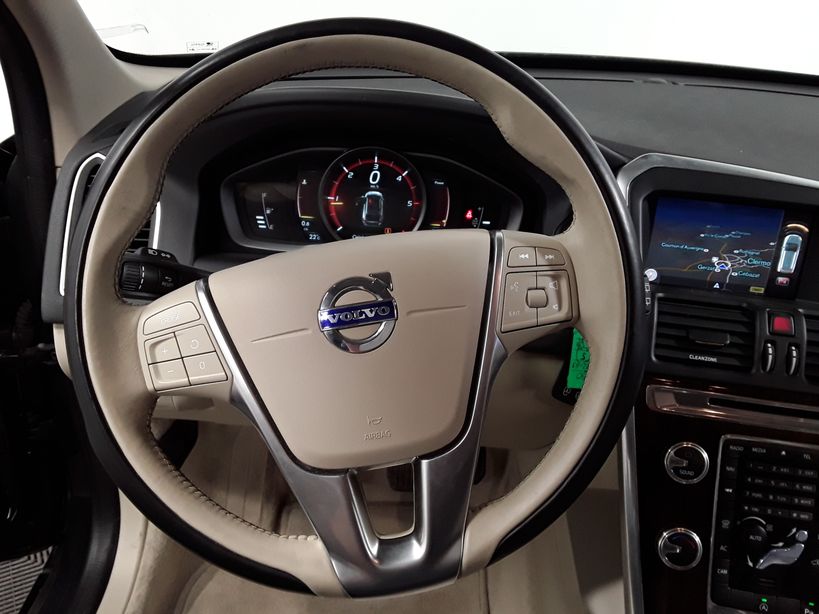 VOLVO XC60 BUSINESS 2017 - Photo n°11