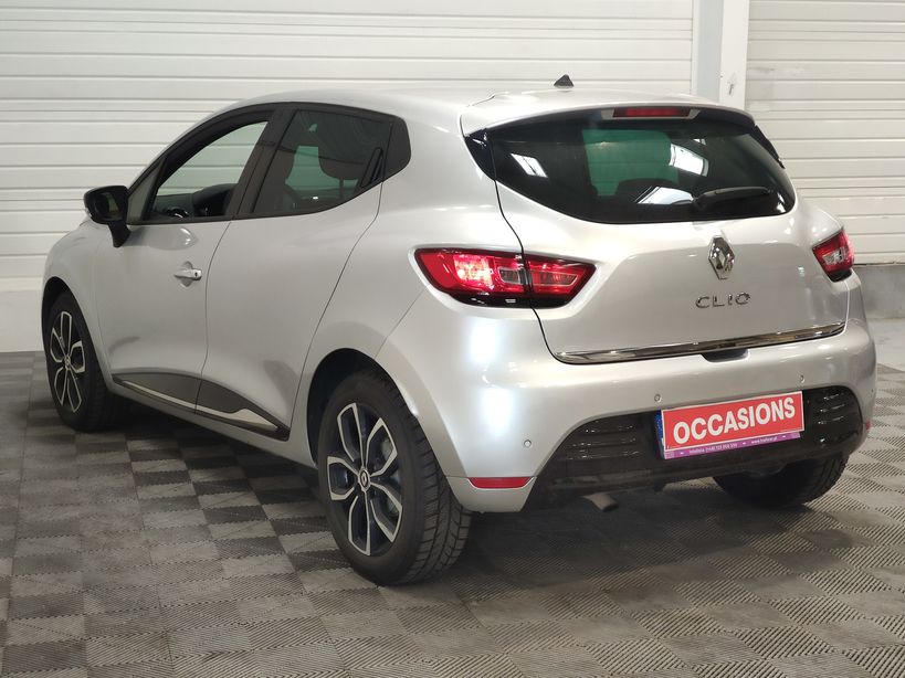 RENAULT CLIO IV 2020 - Photo n°6