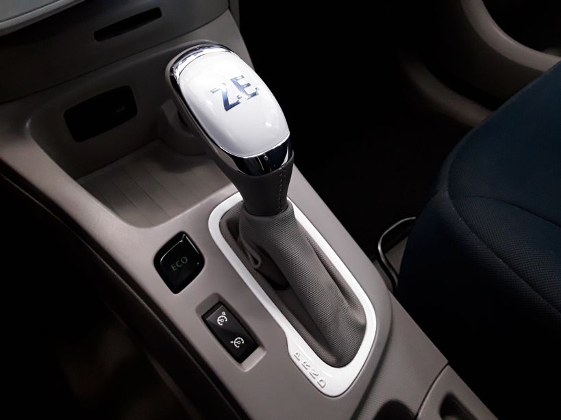 RENAULT ZOE 2013 - Photo n°20