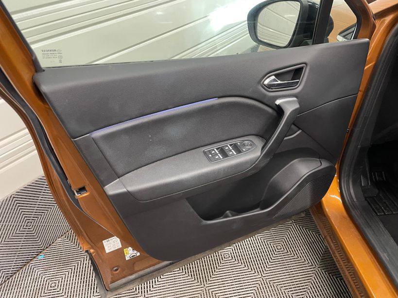 RENAULT CAPTUR 2022 - Photo n°13