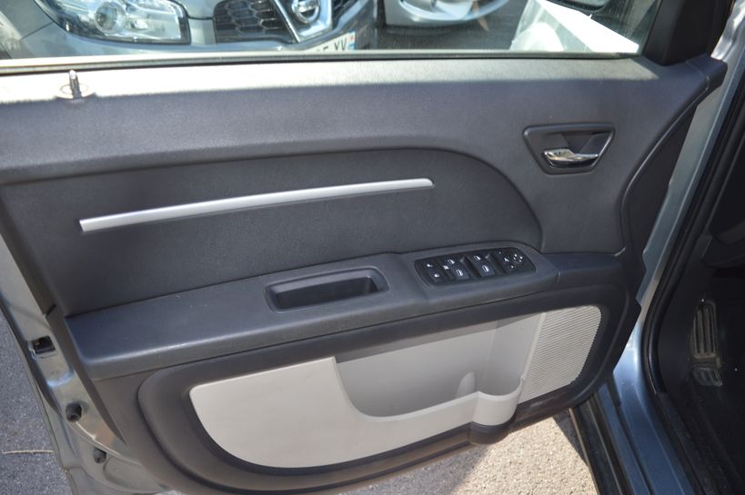 DODGE JOURNEY 2009 - Photo n°6
