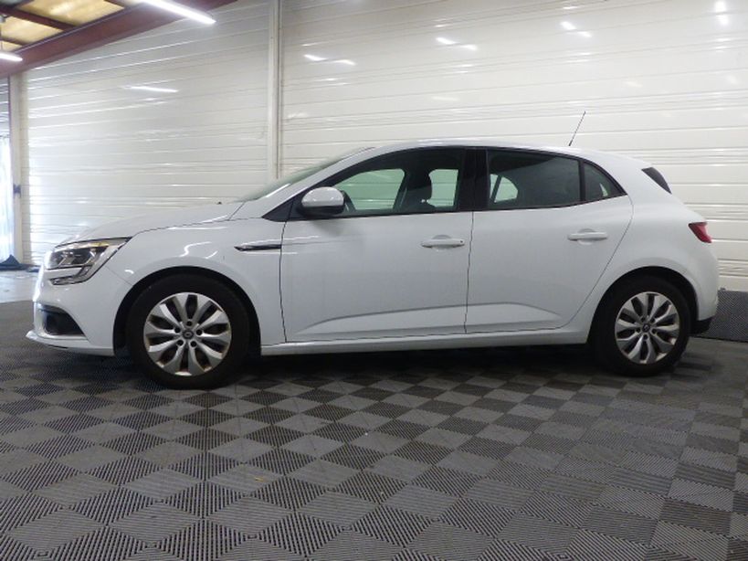 RENAULT MEGANE IV 2016 - Photo n°13