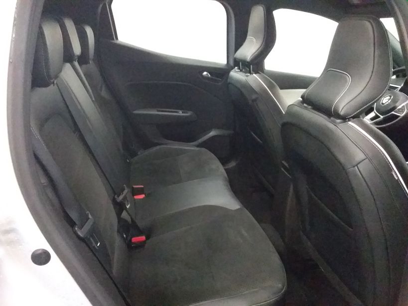 RENAULT CLIO V 2021 - Photo n°9