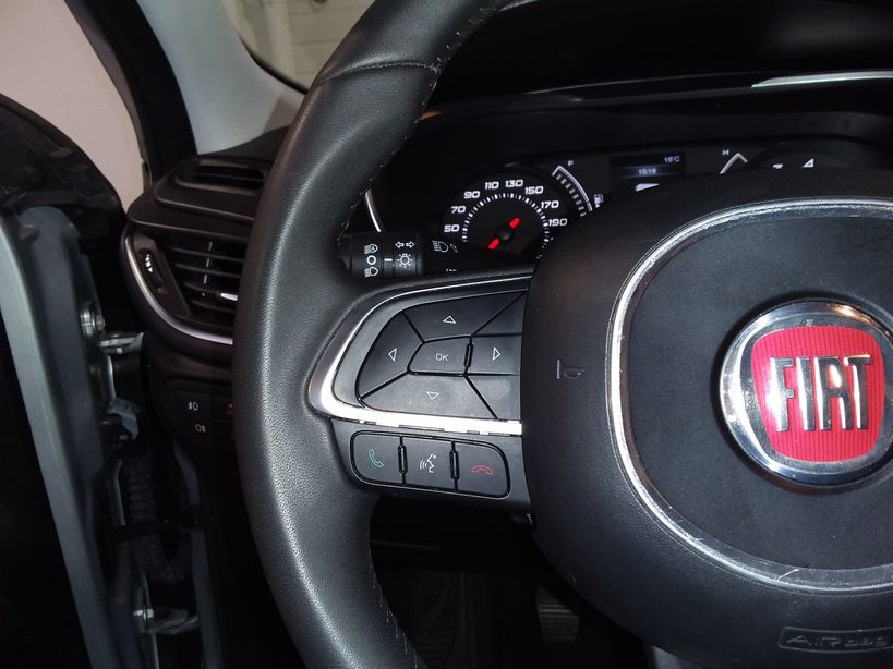 FIAT TIPO 5 PORTES 2018 - Photo n°19