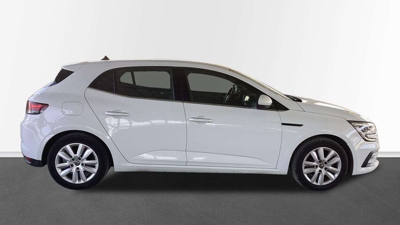 RENAULT MEGANE IV BERLINE 2021 - Photo n°4