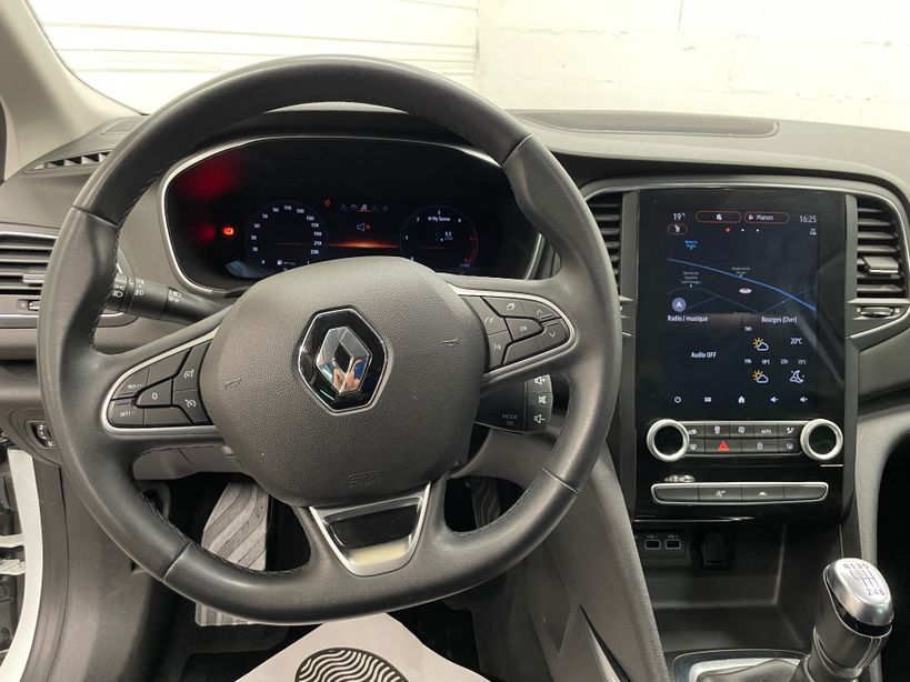 RENAULT MEGANE IV BERLINE 2022 - Photo n°14