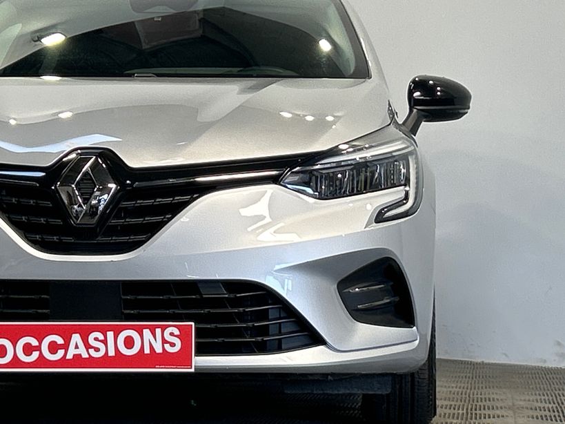 RENAULT CLIO V 2023 - Photo n°5