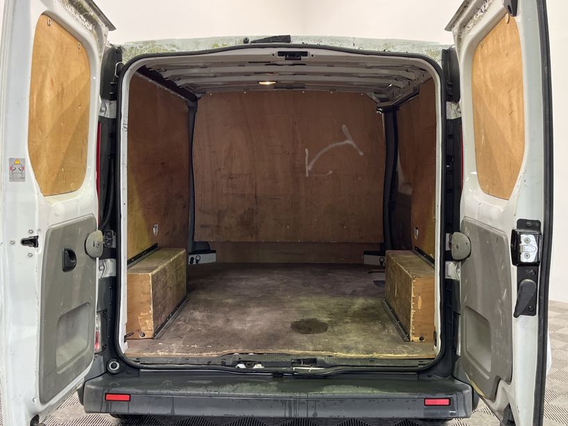 RENAULT TRAFIC FOURGON 2010 - Photo n°28