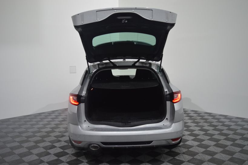 RENAULT MEGANE IV ESTATE 2019 - Photo n°10