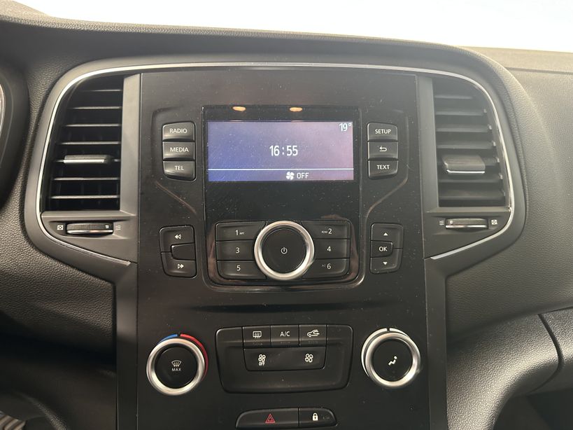 RENAULT MEGANE IV SOCIETE 2019 - Photo n°15